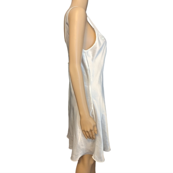 Vintage Intimo Amore short nightgown / slip dress size medium - Picture 2 of 8